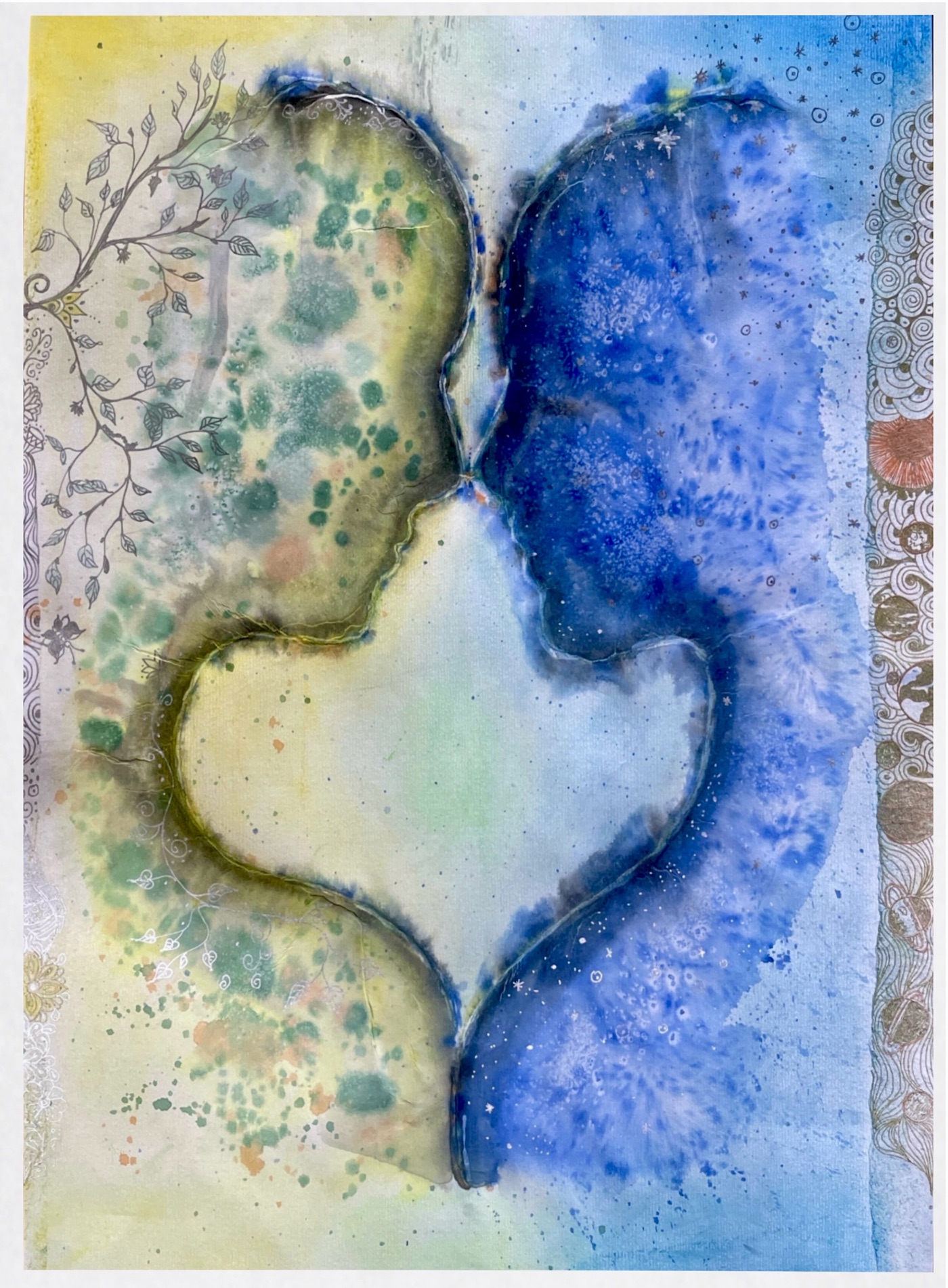 Abstrakte einander zugewandte Profile in Blau, Grün und Gelb